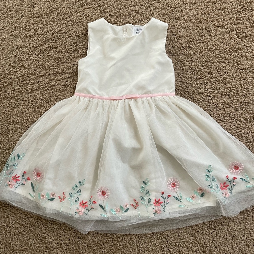 Little girl dress